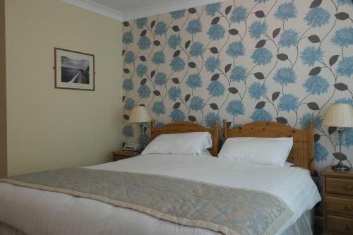 Cliftonville Hotel