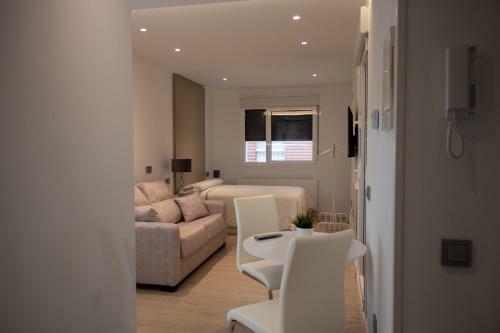 Apartamentos Palacio De Yolanda