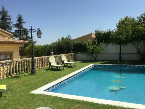 Pe�as Houses