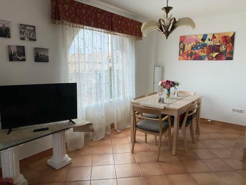 Pe�as Houses