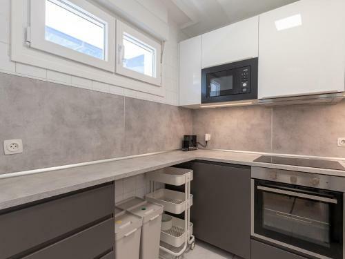 Seaview V Apartment By Aston Rentals