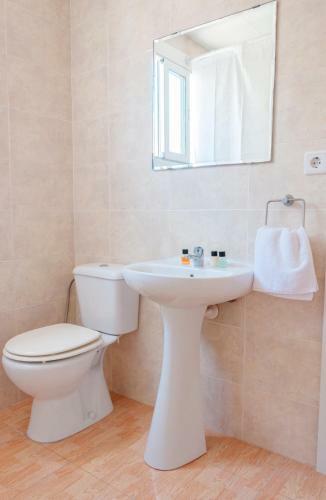Hostal Mallorca Rooms Can Pastilla
