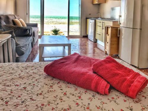 Apartamento A La Orilla Del Mar