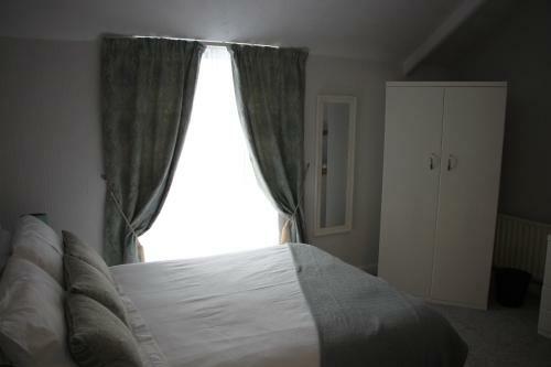 Hostal Mandalay