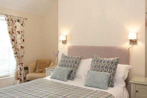 Gwernan Hotel