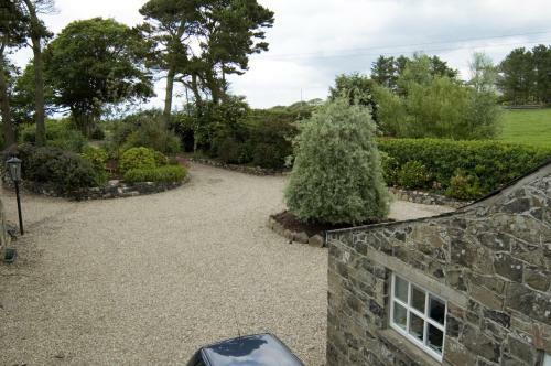Shola Coach House B&B