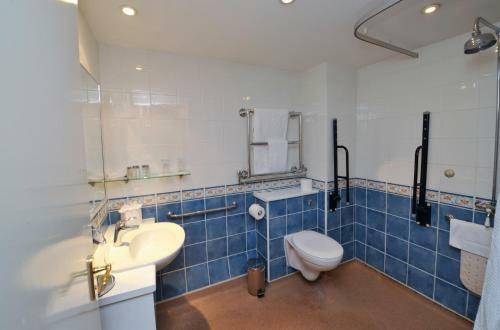 Best Western Plus Grim's Dyke Hotel