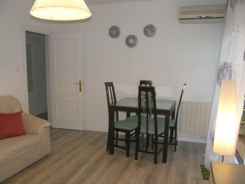 Apartamento �tico Con Terraza En La Jota