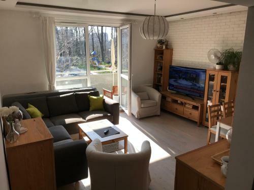 Apartment In Green Area