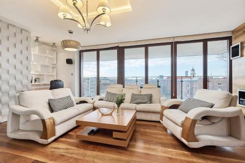 Luxurious Apartments Walonska By Renters