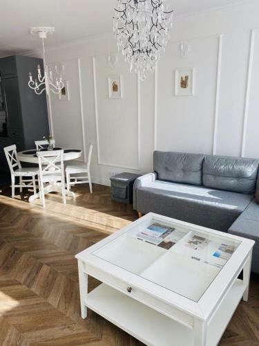 Apartament Bazylia?ska