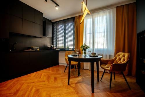 Apartamenty Stare Miasto Zamo??