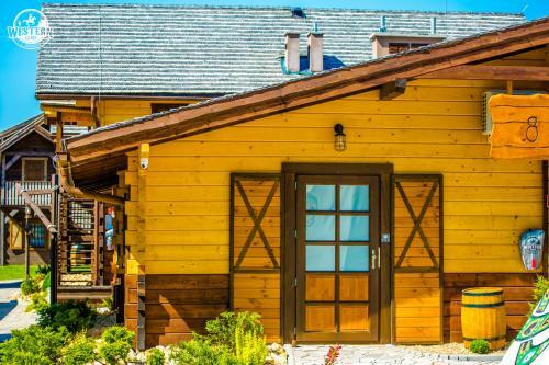 Hotel Western Camp Resort
