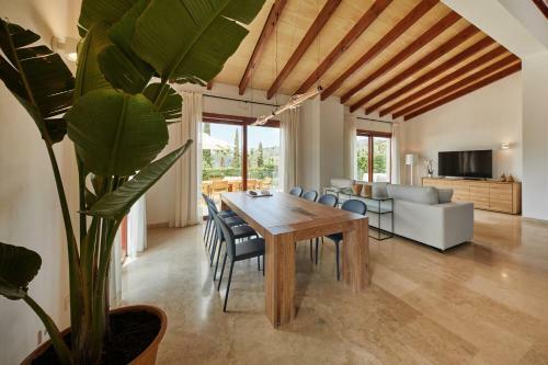 Villa Jade By Cap Vermell Estate