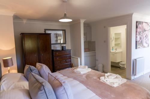 Hostal Cricket Field House