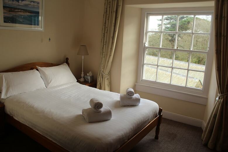 Bed & Breakfast St Agnes Hotel