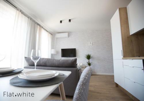 Flat White Apartamenty