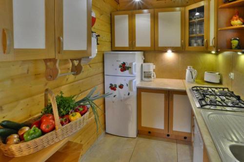 Holiday Home, Oswino