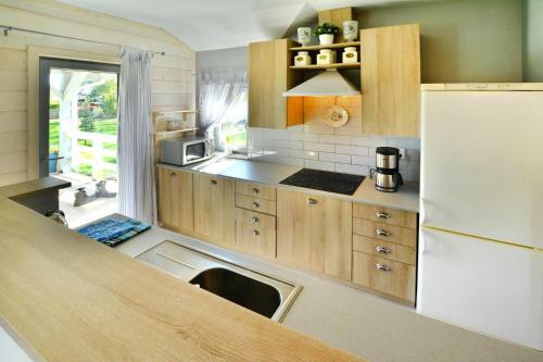 Holiday Home, Oswino
