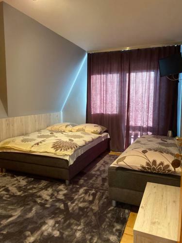 Bed & Breakfast Pokoje Go?cinne Madzia
