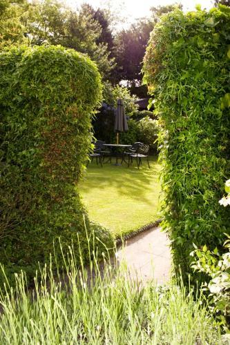 Ebury Serviced Apartments