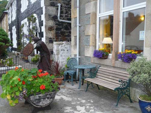 Hostal St Annes Guest House