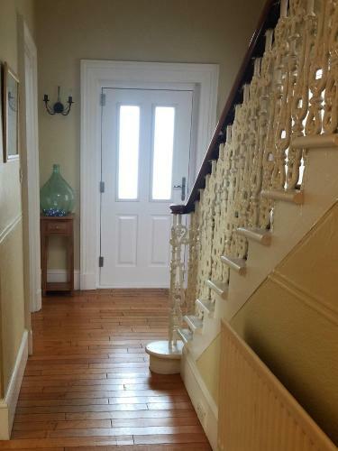 Hostal Invercloy Guest House