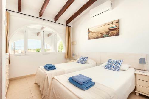 Villa Yolanda With Private Pool