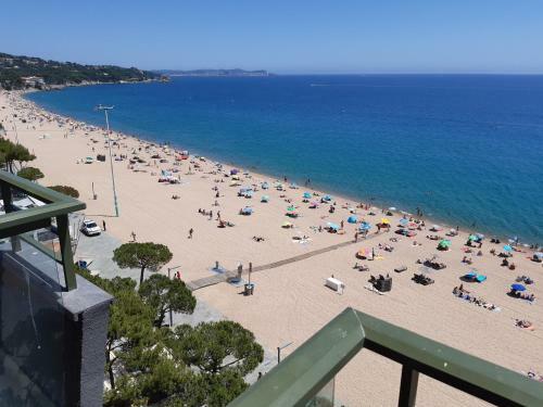 Apartamento Vistas Mar Primera Linea Playa