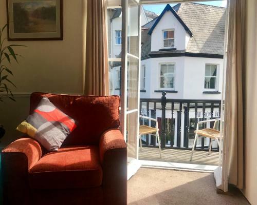 Hostal Castle Hill Guest House