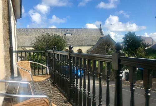 Hostal Castle Hill Guest House