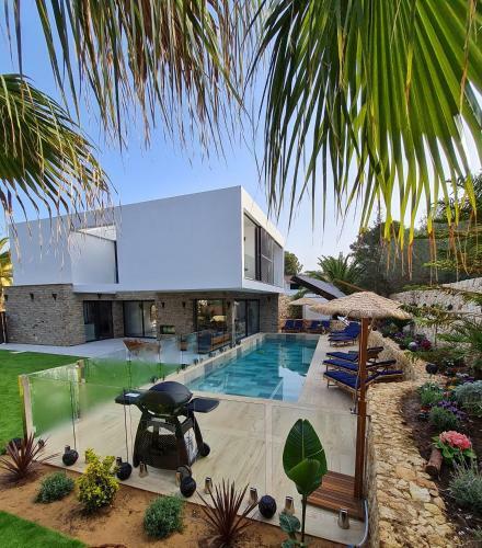 Mitjana's House