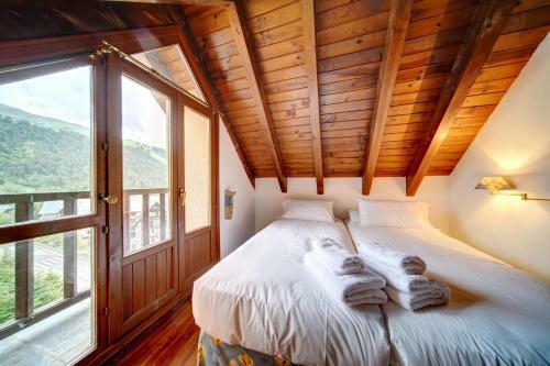 Casa Mont Romies By Totiaran