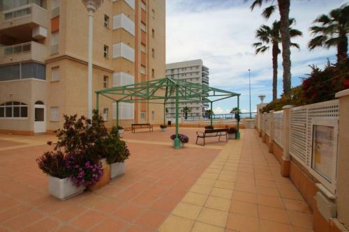 Beach & Pool Apartment By Rental Ol�