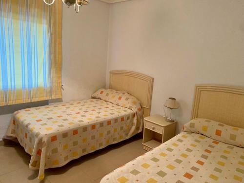 Chalet 5 Dormitorios Con Piscina Y Jard�n