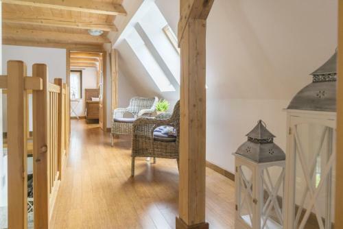 Dom Tasz�wka, Myweek
