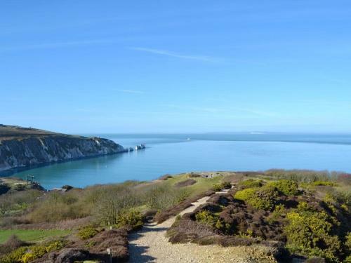 Willow Tree Lodge & Berryl Mead View