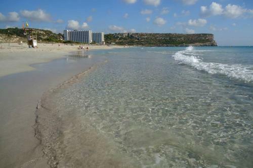 Apartamento En Playa Son Bou