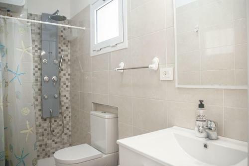 Sunny Centrical Apartment In Los Amigos