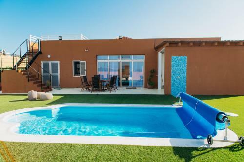 Eco Villa White Suite With Climatized Pool