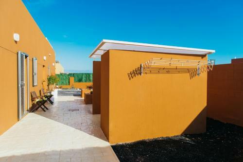 Eco Villa White Suite With Climatized Pool