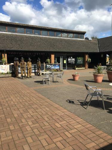 Hotel Ibis Budget Warrington Lymm Services