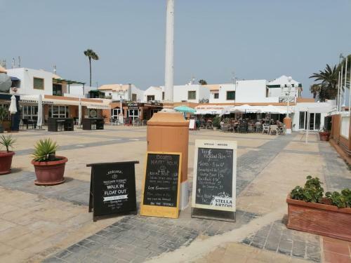 Castillo Holiday Apartment- Puerta Del Sol 245