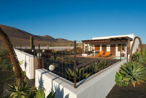 Villa Agave // Villa Card�n