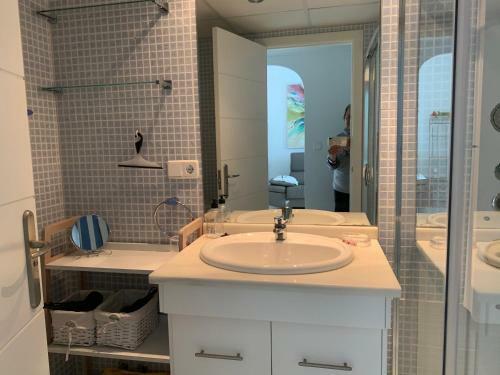 Apartamento Luxe 1ste Lijns Appartement Aan Zee