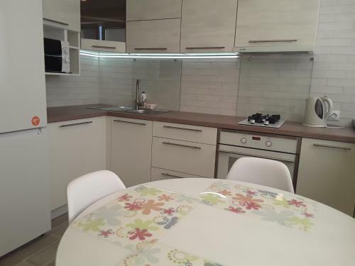 Lbe Apartments