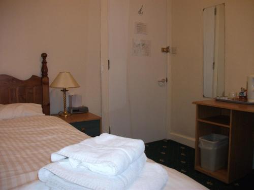 Woodside Hotel