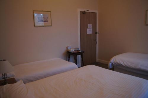 Woodside Hotel