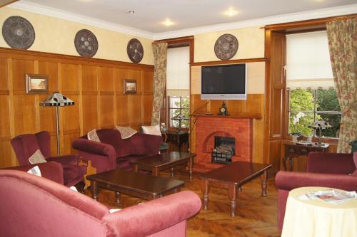 Woodside Hotel