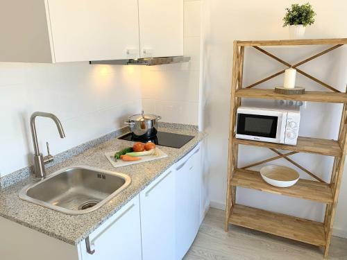 Apartamento 1� Linea de Mar -wifi- Aire Acondicionado